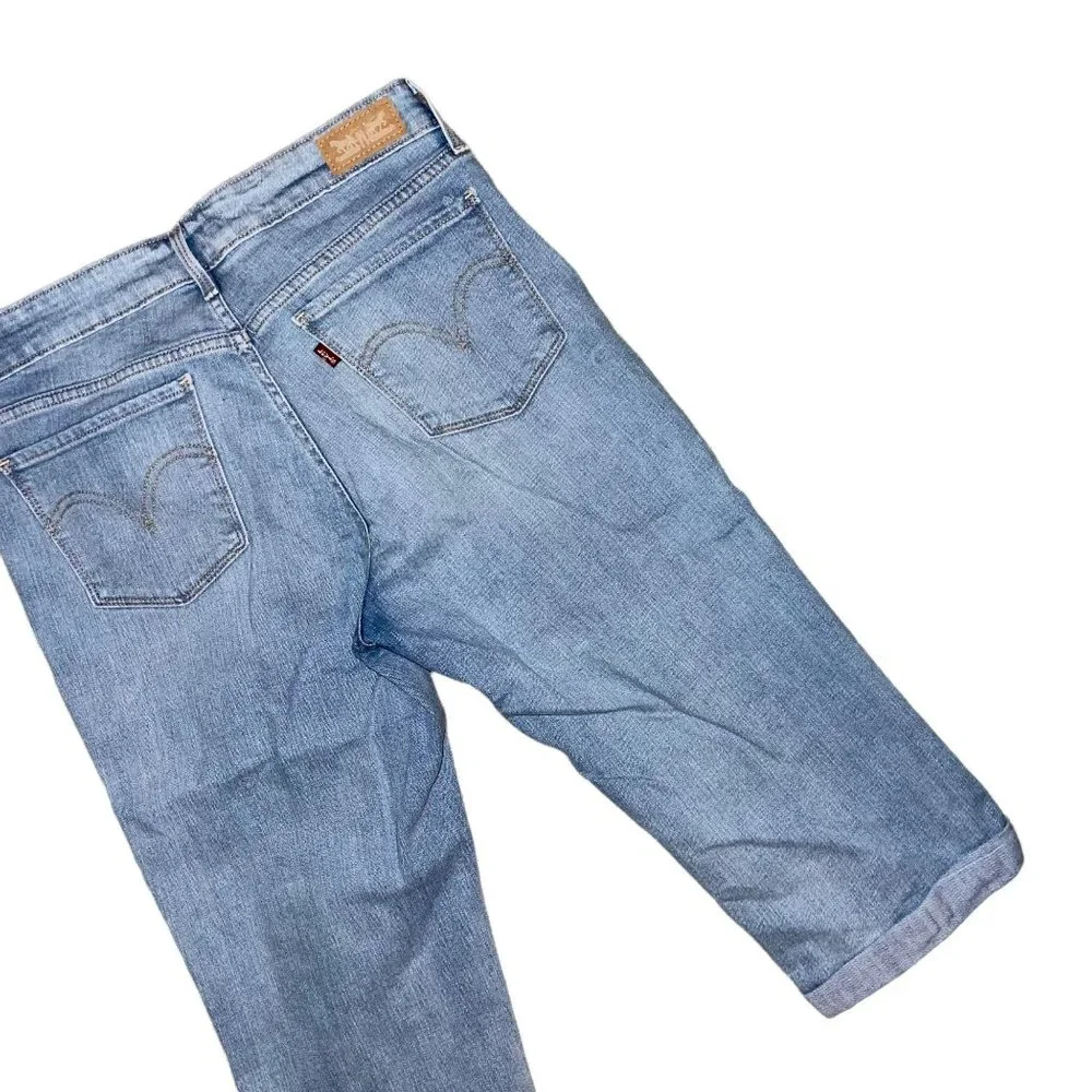 Levis Light Wash Cuffed Capris Jeans Petites Womens 12P 16 - Picture 7 of 8